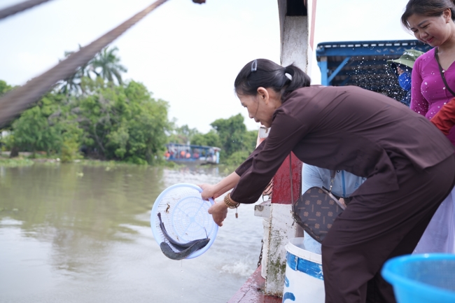 Phóng sinh tại bến phà Bình Mỹ - Ngày 05/07/2026.