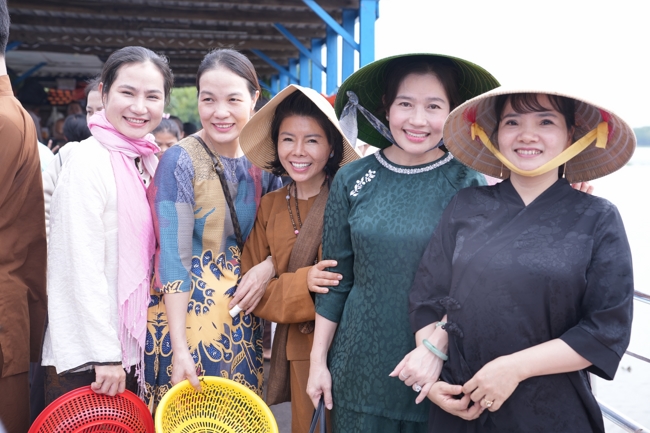 Phóng sinh tại bến phà Bình Mỹ - Ngày 05/07/2026.