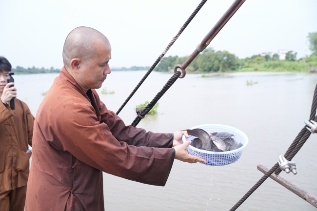 Phóng sinh tại bến phà Bình Mỹ - Ngày 05/07/2026.