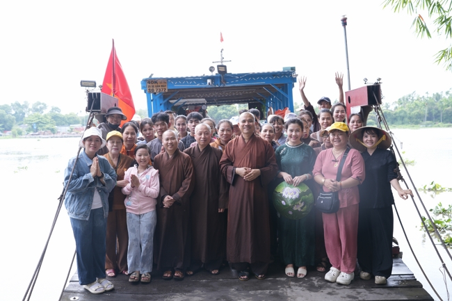 Phóng sinh tại bến phà Bình Mỹ - Ngày 05/07/2026.