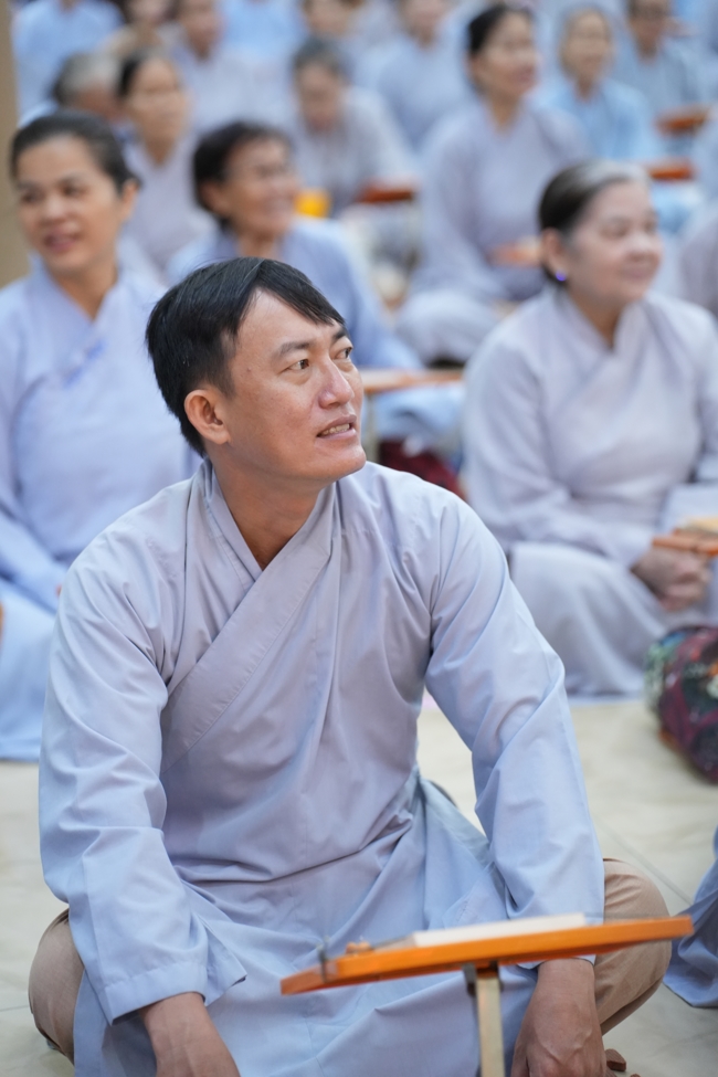 LỄ SÁM HỐI - CHÙA HOẰNG PHÁP.
