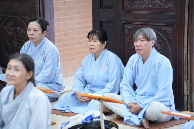 LỄ SÁM HỐI - CHÙA HOẰNG PHÁP.