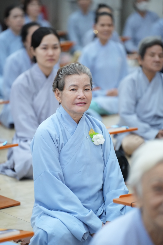 LỄ SÁM HỐI - CHÙA HOẰNG PHÁP.