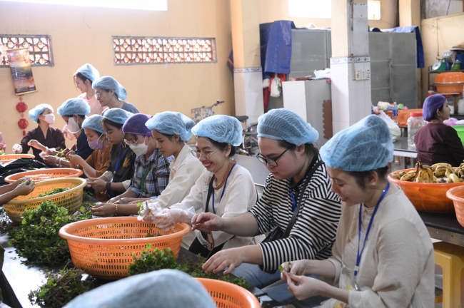 KHÓA TU NIỆM PHẬT MỘT NGÀY | CHÙA HOẰNG PHÁP.