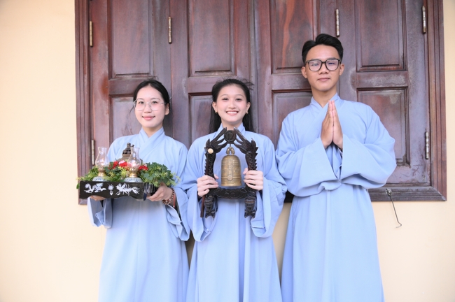 KHÓA TU NIỆM PHẬT MỘT NGÀY | CHÙA HOẰNG PHÁP.