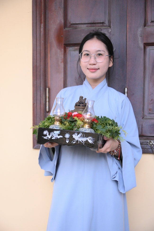 KHÓA TU NIỆM PHẬT MỘT NGÀY | CHÙA HOẰNG PHÁP.