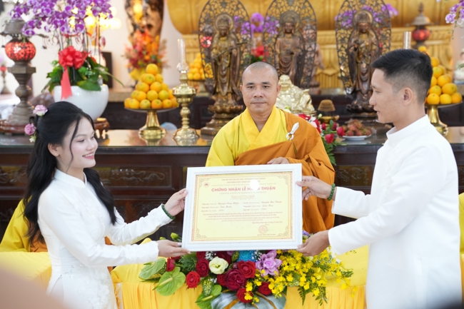 Lễ Hằng Thuận.