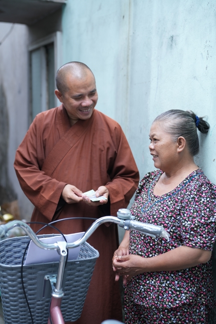 Chương trình từ thiện “Phương tiện nghĩa tình”.