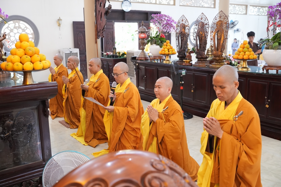 Lễ Hằng Thuận.