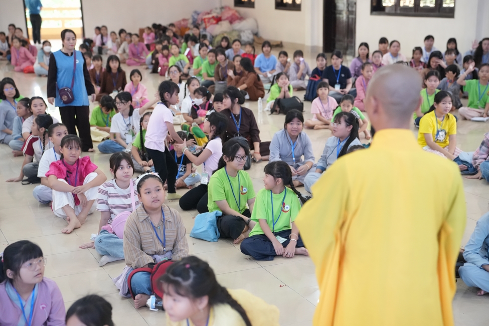 Khoá tu thiếu nhi “Em Về Bên Phật” Lần thứ 75.