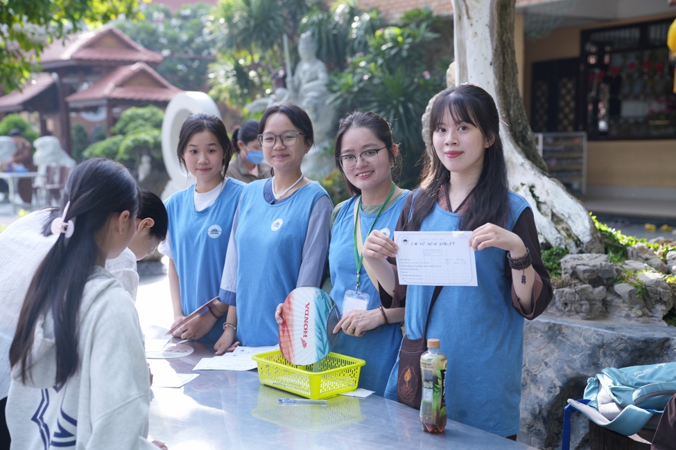 Khoá tu thiếu nhi “Em Về Bên Phật” Lần thứ 75.