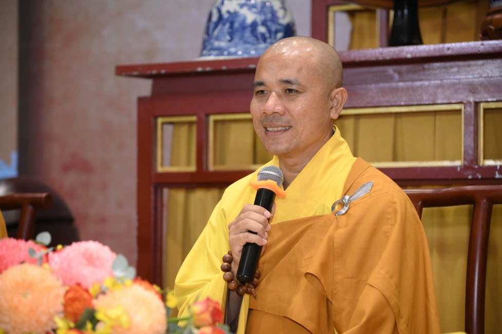 Ceremony of Taking Refuge in the Three Jewels at the 2026 Summer Retreat Life's Slope on the Thursday afternoon.