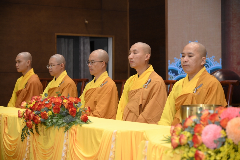 Ceremony of Taking Refuge in the Three Jewels at the 2026 Summer Retreat Life's Slope on the Thursday afternoon.