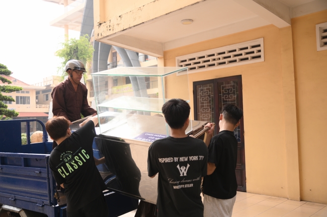 Chương trình từ thiện “Phương tiện nghĩa tình”.