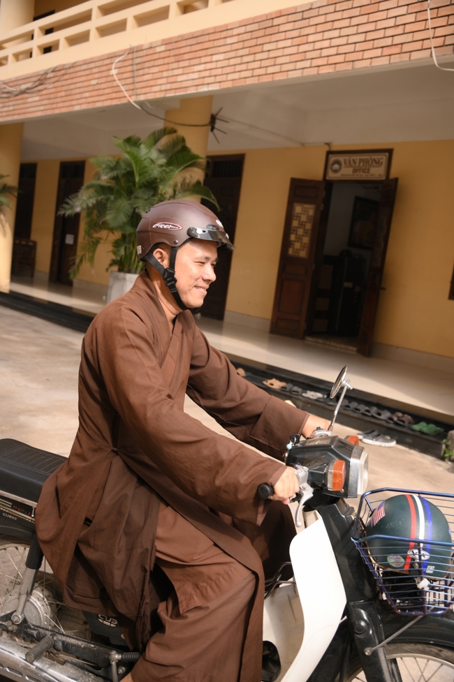 Chương trình từ thiện “Phương tiện nghĩa tình”.