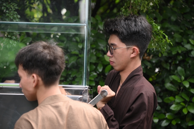 Chương trình từ thiện “Phương tiện nghĩa tình”.