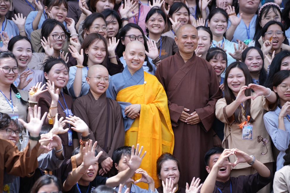 Ngày thứ sáu - KTMH “DỐC ĐỜI” 2026.
