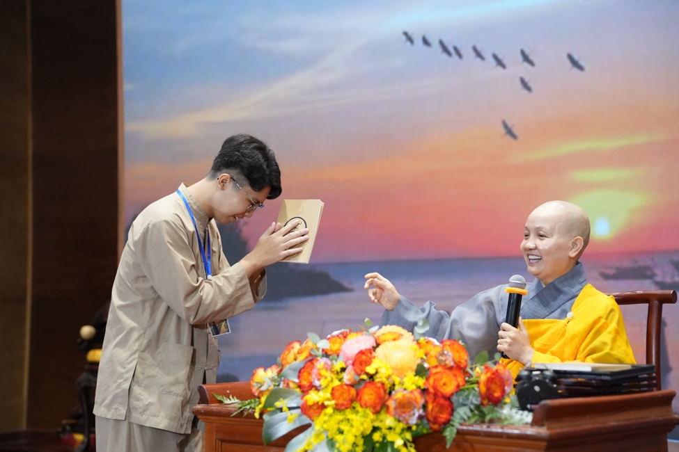 Ngày thứ sáu - KTMH “DỐC ĐỜI” 2026.