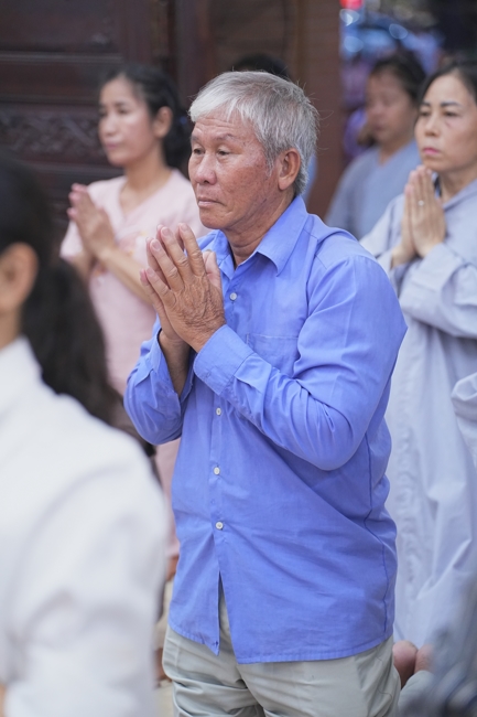KHÓA LỄ NGŨ BÁCH DANH NHÂN KỶ NIỆM NGÀY THÀNH ĐẠO ĐỨC QUÁN THẾ ÂM BỒ-TÁT.