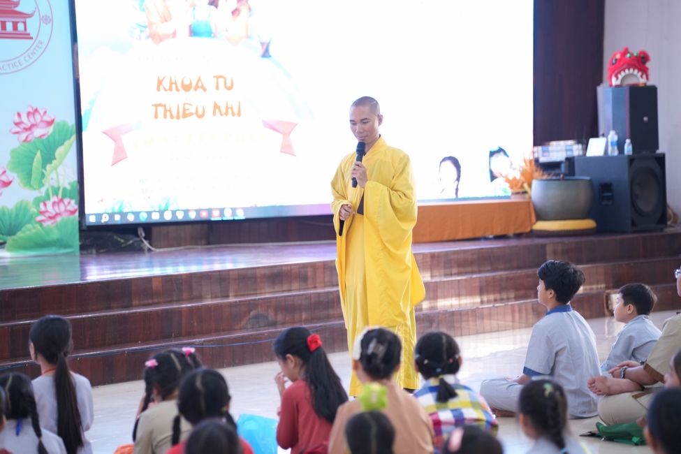Khoá tu thiếu nhi “Em Về Bên Phật” Lần thứ 76.