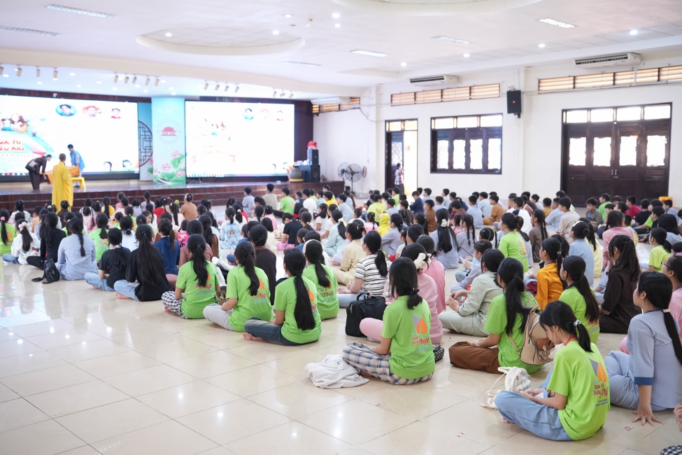 Khoá tu thiếu nhi “Em Về Bên Phật” Lần thứ 76.