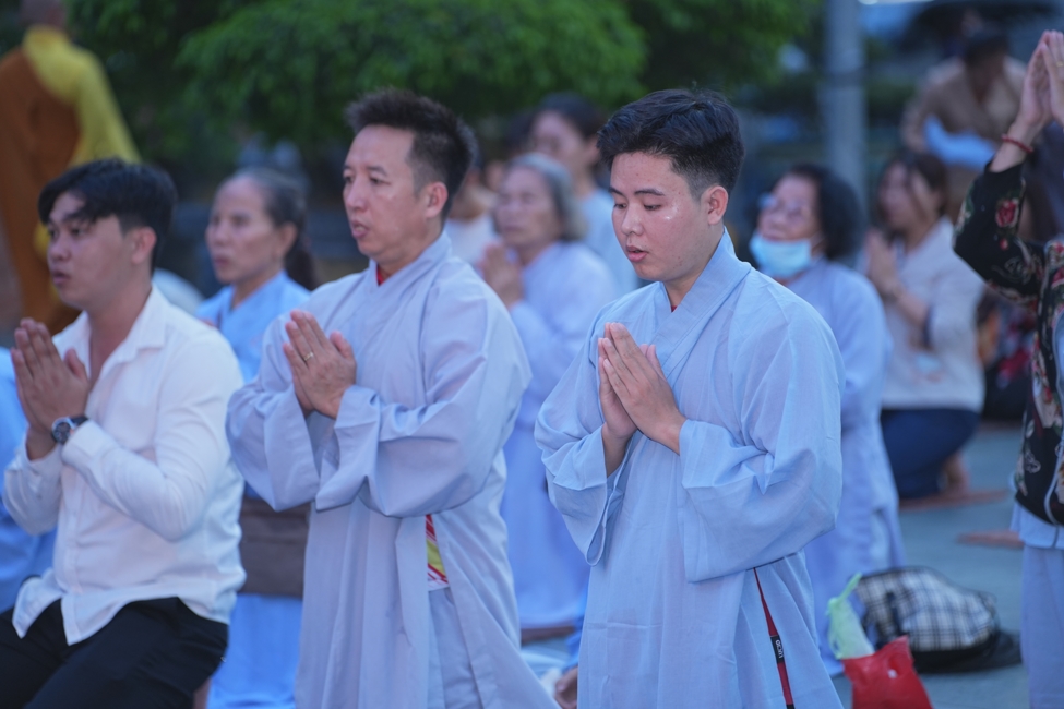 LỄ VÍA ĐỨC BỒ-TÁT QUÁN THẾ ÂM | CHÙA HOẰNG PHÁP.