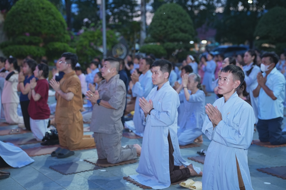 LỄ VÍA ĐỨC BỒ-TÁT QUÁN THẾ ÂM | CHÙA HOẰNG PHÁP.