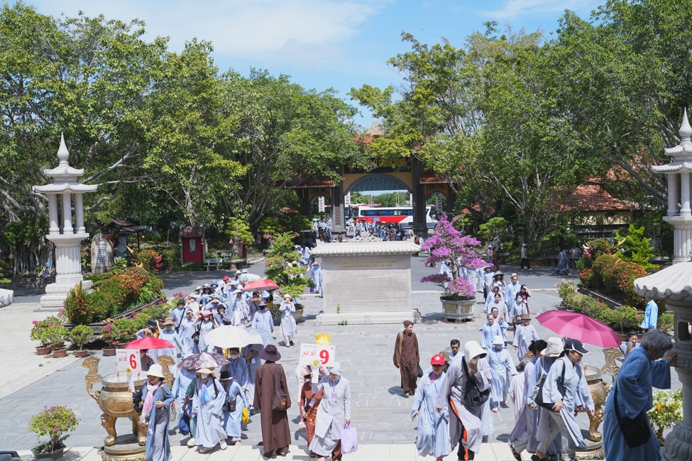 HÀNH HƯƠNG CÚNG DƯỜNG BỐN TRƯỜNG HẠ PL.2570-DL.2026 | CHÙA HOẰNG PHÁP.