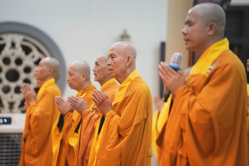 Repentance Ceremony (June 30th, Year of the Horse) | Hoang Phap Pagoda.