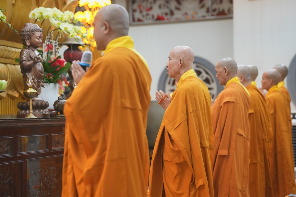 Repentance Ceremony (June 30th, Year of the Horse) | Hoang Phap Pagoda.