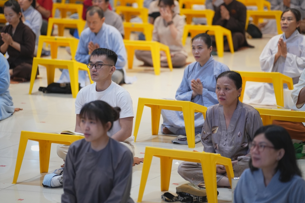 Repentance Ceremony (June 30th, Year of the Horse) | Hoang Phap Pagoda.
