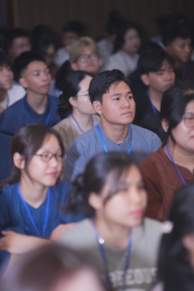 ĐÊM NHẠC HỘI “KHÚC VU LAN” TRƯỚC THỀM KHÓA TU SINH VIÊN HƯỚNG VỀ PHẬT PHÁP.