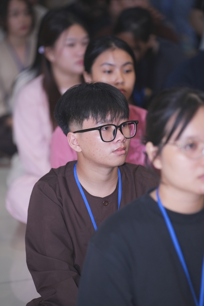 ĐÊM NHẠC HỘI “KHÚC VU LAN” TRƯỚC THỀM KHÓA TU SINH VIÊN HƯỚNG VỀ PHẬT PHÁP.