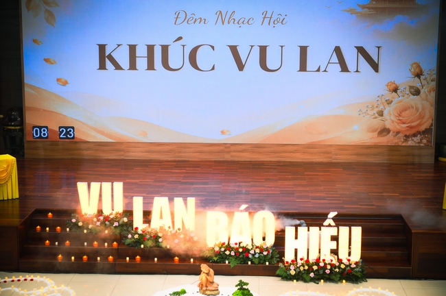 ĐÊM NHẠC HỘI “KHÚC VU LAN” TRƯỚC THỀM KHÓA TU SINH VIÊN HƯỚNG VỀ PHẬT PHÁP.