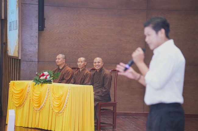 ĐÊM NHẠC HỘI “KHÚC VU LAN” TRƯỚC THỀM KHÓA TU SINH VIÊN HƯỚNG VỀ PHẬT PHÁP.