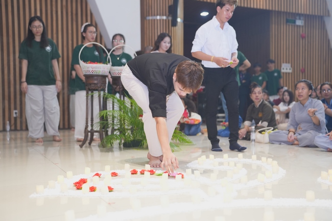 ĐÊM NHẠC HỘI “KHÚC VU LAN” TRƯỚC THỀM KHÓA TU SINH VIÊN HƯỚNG VỀ PHẬT PHÁP.