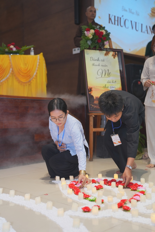 ĐÊM NHẠC HỘI “KHÚC VU LAN” TRƯỚC THỀM KHÓA TU SINH VIÊN HƯỚNG VỀ PHẬT PHÁP.