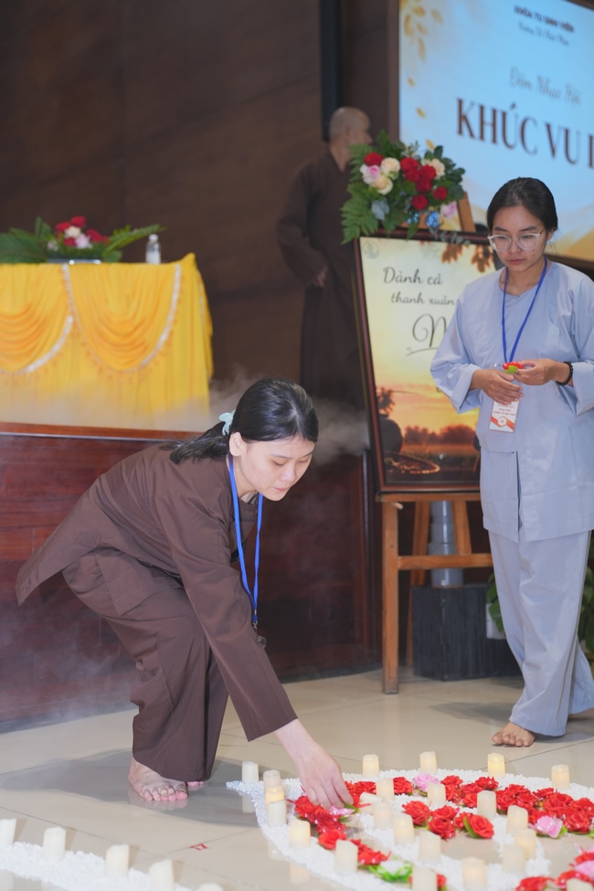 ĐÊM NHẠC HỘI “KHÚC VU LAN” TRƯỚC THỀM KHÓA TU SINH VIÊN HƯỚNG VỀ PHẬT PHÁP.