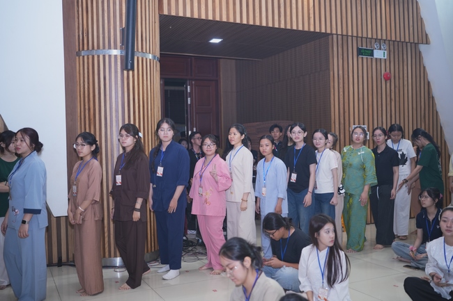 ĐÊM NHẠC HỘI “KHÚC VU LAN” TRƯỚC THỀM KHÓA TU SINH VIÊN HƯỚNG VỀ PHẬT PHÁP.