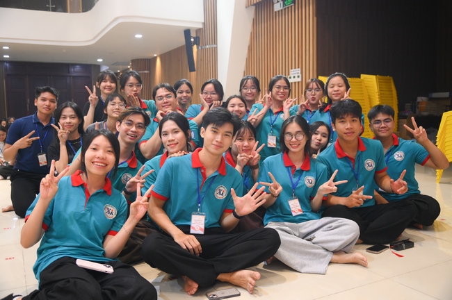 ĐÊM NHẠC HỘI “KHÚC VU LAN” TRƯỚC THỀM KHÓA TU SINH VIÊN HƯỚNG VỀ PHẬT PHÁP.