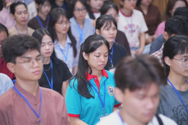ĐÊM NHẠC HỘI “KHÚC VU LAN” TRƯỚC THỀM KHÓA TU SINH VIÊN HƯỚNG VỀ PHẬT PHÁP.