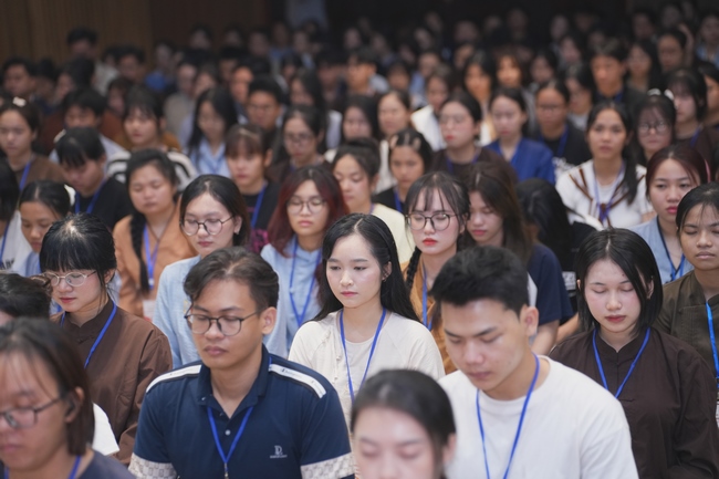ĐÊM NHẠC HỘI “KHÚC VU LAN” TRƯỚC THỀM KHÓA TU SINH VIÊN HƯỚNG VỀ PHẬT PHÁP.