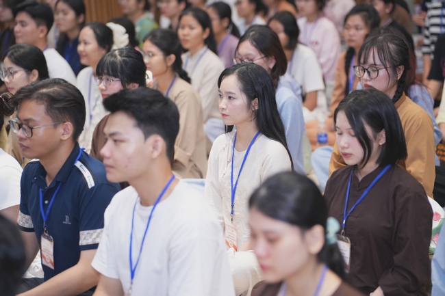 ĐÊM NHẠC HỘI “KHÚC VU LAN” TRƯỚC THỀM KHÓA TU SINH VIÊN HƯỚNG VỀ PHẬT PHÁP.