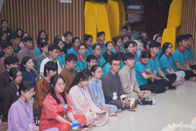 ĐÊM NHẠC HỘI “KHÚC VU LAN” TRƯỚC THỀM KHÓA TU SINH VIÊN HƯỚNG VỀ PHẬT PHÁP.