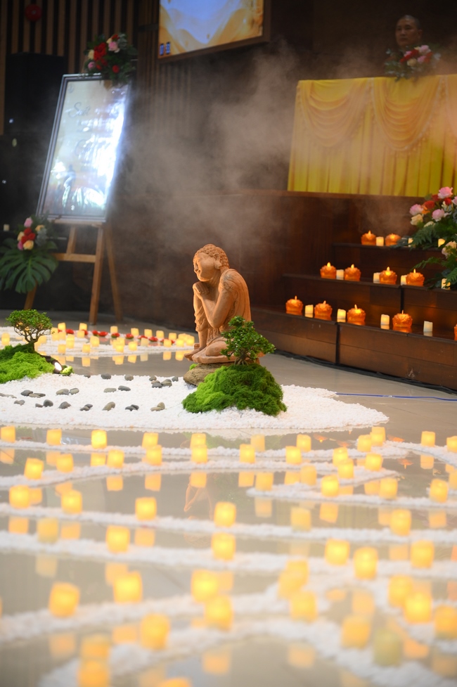 ĐÊM NHẠC HỘI “KHÚC VU LAN” TRƯỚC THỀM KHÓA TU SINH VIÊN HƯỚNG VỀ PHẬT PHÁP.