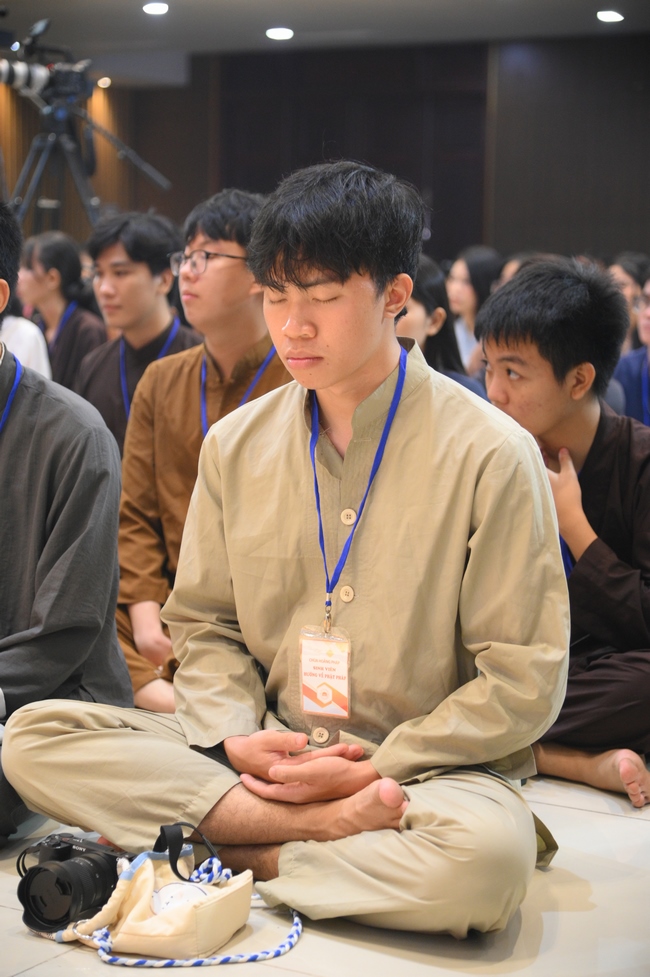 ĐÊM NHẠC HỘI “KHÚC VU LAN” TRƯỚC THỀM KHÓA TU SINH VIÊN HƯỚNG VỀ PHẬT PHÁP.