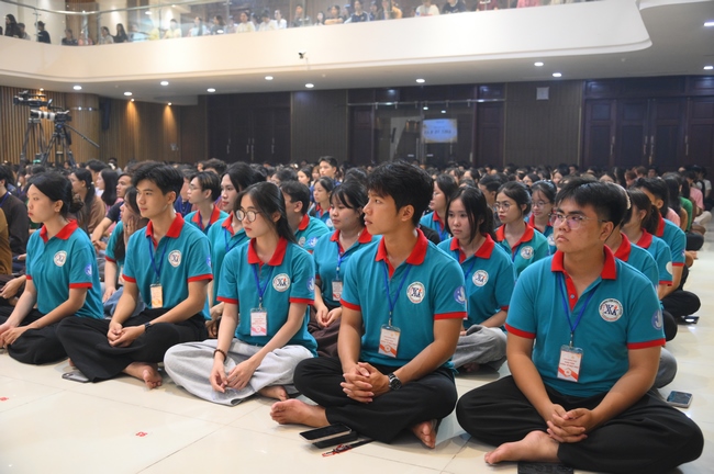 ĐÊM NHẠC HỘI “KHÚC VU LAN” TRƯỚC THỀM KHÓA TU SINH VIÊN HƯỚNG VỀ PHẬT PHÁP.