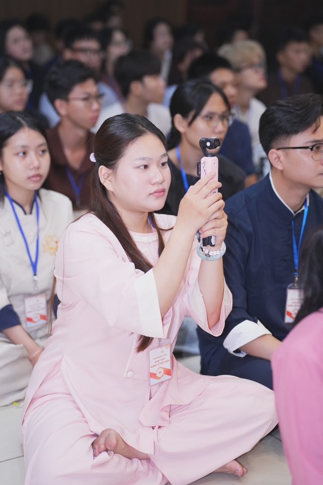 ĐÊM NHẠC HỘI “KHÚC VU LAN” TRƯỚC THỀM KHÓA TU SINH VIÊN HƯỚNG VỀ PHẬT PHÁP.