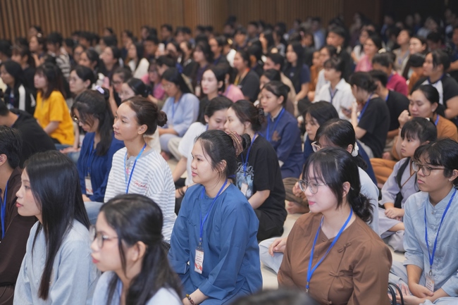 ĐÊM NHẠC HỘI “KHÚC VU LAN” TRƯỚC THỀM KHÓA TU SINH VIÊN HƯỚNG VỀ PHẬT PHÁP.