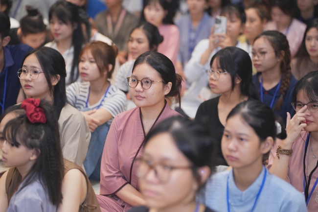 ĐÊM NHẠC HỘI “KHÚC VU LAN” TRƯỚC THỀM KHÓA TU SINH VIÊN HƯỚNG VỀ PHẬT PHÁP.